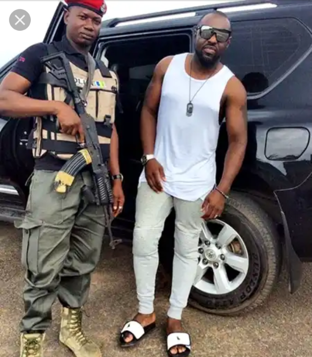 When you celebrities whose only contribution to Nigeria is that NIGERIA MADE THEM BIG step out with  @PoliceNG escorts opening their doors, how do you feel?Are you sure the celebrities who are the loudest voices during this  #EndSARS   actually want  #PoliceReform in Nigeria for all?