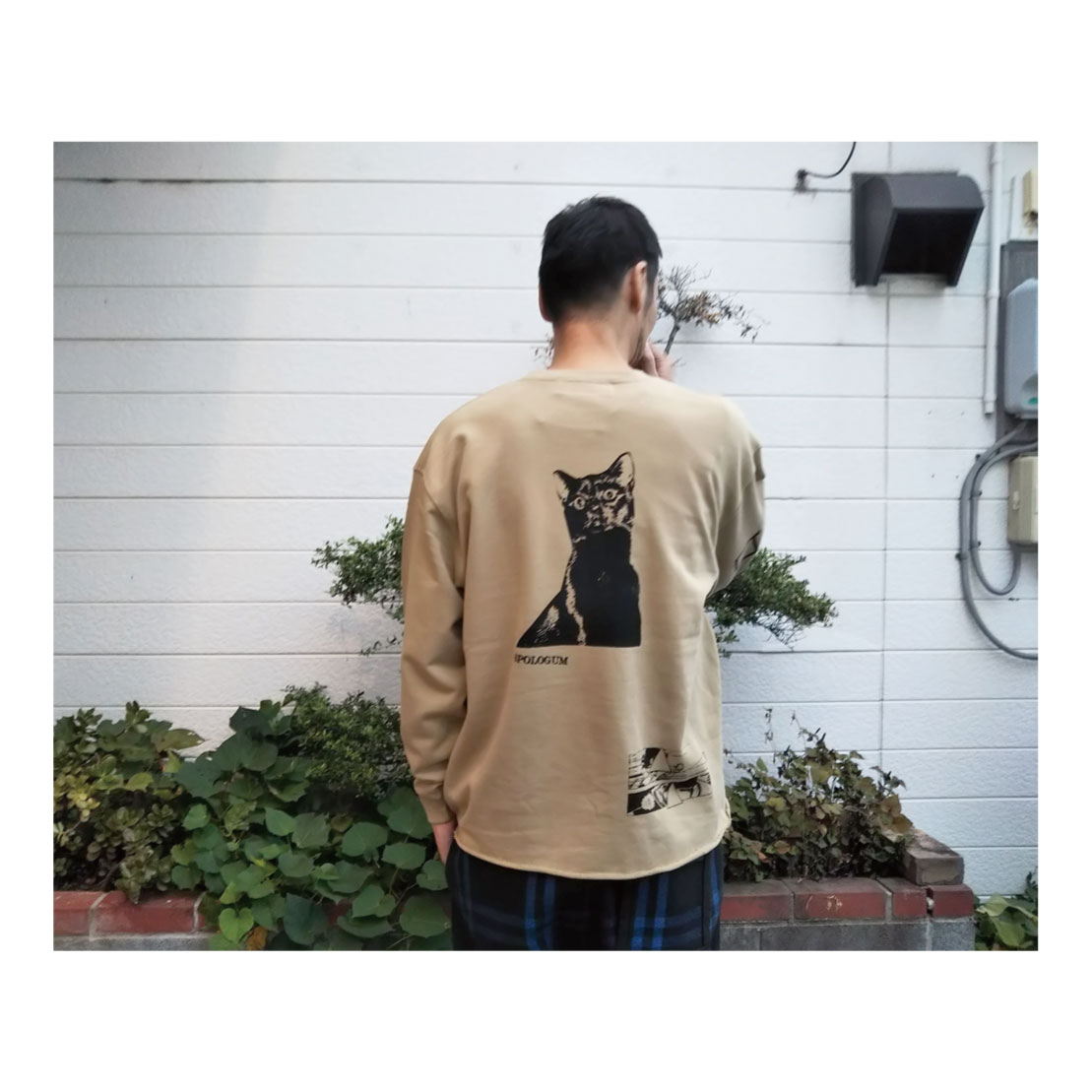 evoluir2002's tweet photo. 『#SPOLOGUM』
□ tops_ MOUMOKU スウェット
SPOLOGUMさんにevoluirをイメージして頂いた初の限定コラボスウェットです。
#evoluir #selectshop #金沢市 #静岡市 #スウェット #graphicdesign #猫 #abstract #urban #city #street #alternative #neo #fashion https://t.co/YWizBw9XOT