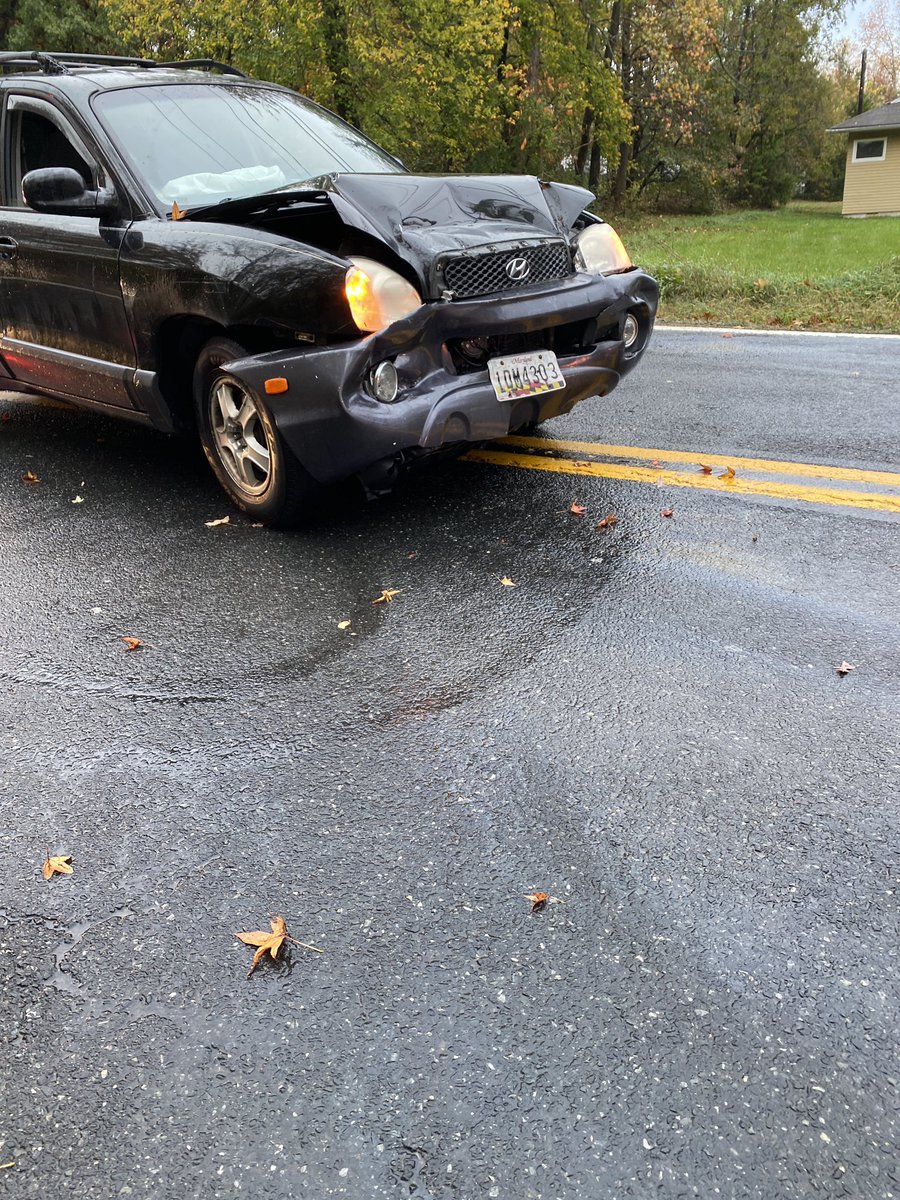 Kitty_Litter37's tweet photo. THANKFUL !!! #yesterday #totaled #LetsGo #nailedit #grateful #ofcourseme #xray back at urgent care my wrist is not ok. #mgk #KTVAF KEEP THE VIBE ALIVE FOREVER #SNEAKERFAM https://t.co/FiNUzF3On8