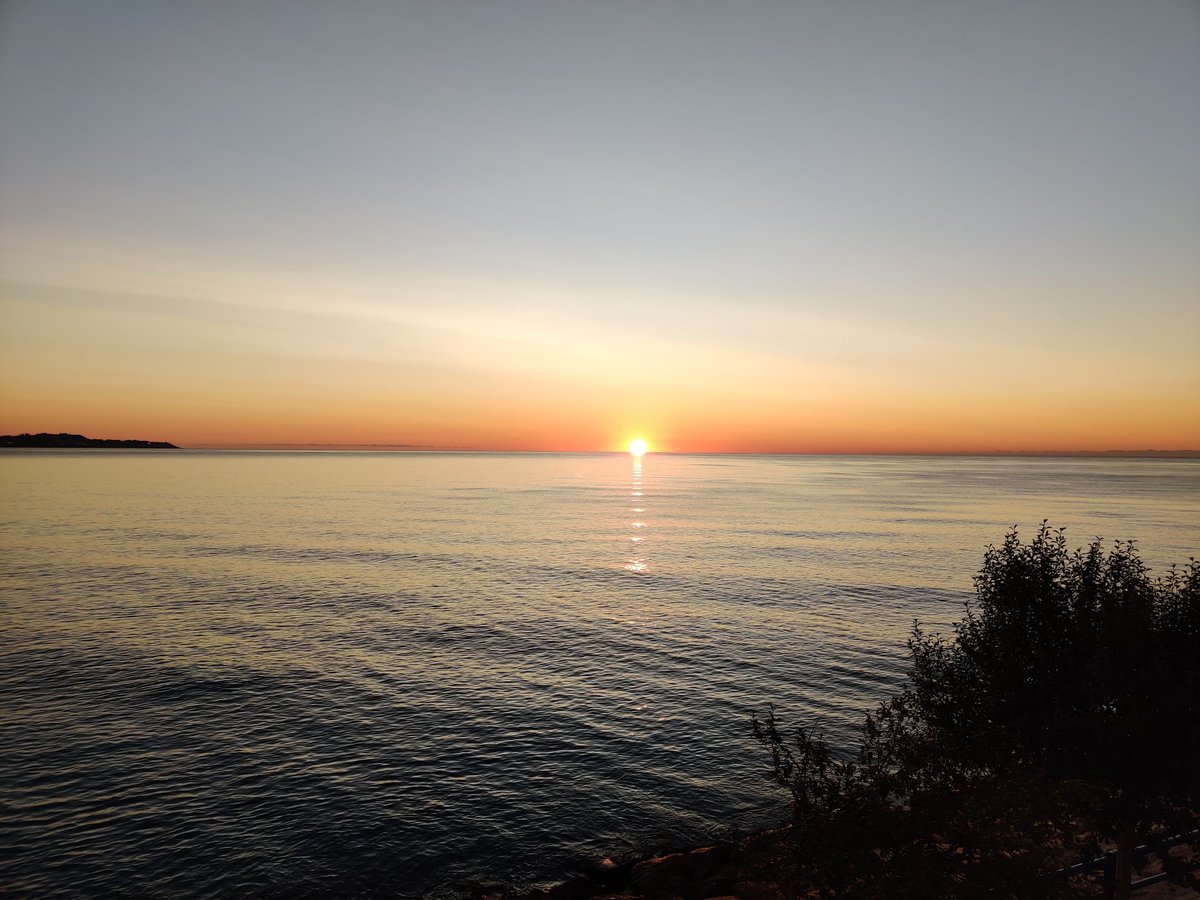 Sunrise over the sea of Alicante.

Today is going to be a very special day for my wife and me. The fact that it's also Halloween and a full moon will hopefully bring a lot of positive symbolism for us.