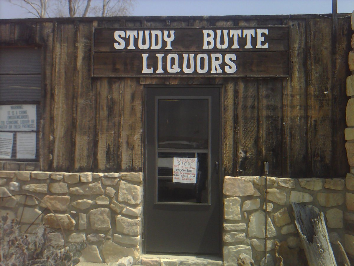 WWalkerWW's tweet photo. Drinks on the house for days gone by #PorchLizards in South Brewster County #OutBack of #Texas home
#Terlingua #StudyButte of @Viva_Terlingua @visitbigbend https://t.co/E5pN1IcpwC
