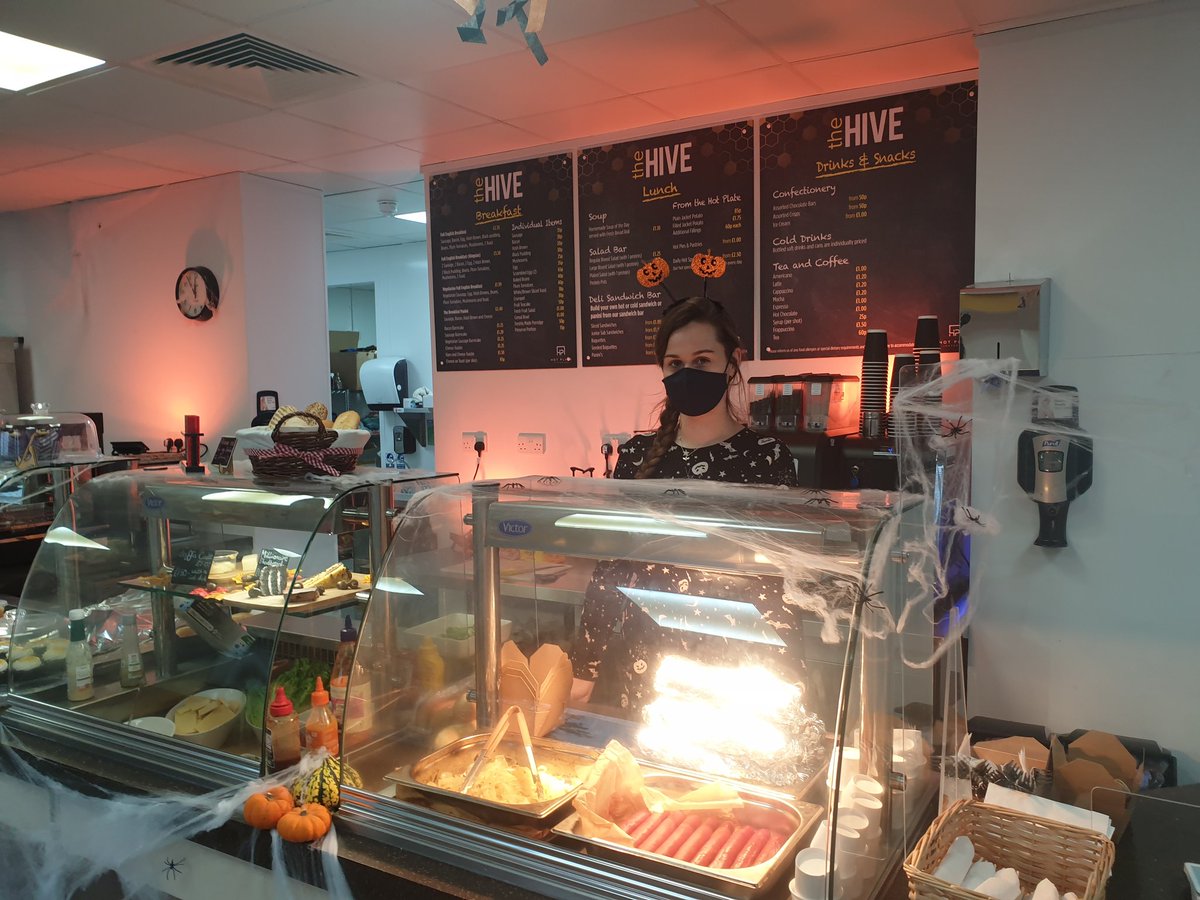 HotPlateOldham's tweet photo. A great Halloween themed week! Pictures from our Manchester site #HappyHalloween #contractcatering 👻 https://t.co/I2J2Ht72TR