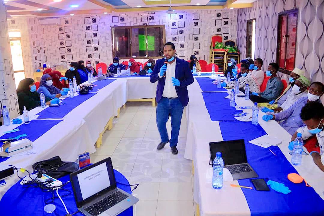 yeso_org's tweet photo. On Oct 20th, 2020, YESO in collaboration with #UNDP has conducted “Meeting with Galkacyo peace committee to discuss with the role of community-policing forums on peace building and contributing improving a security and stability” in Galkacyo at Al-jazeera Hotel.
@UNDPSomalia https://t.co/mh4lG9VoFz