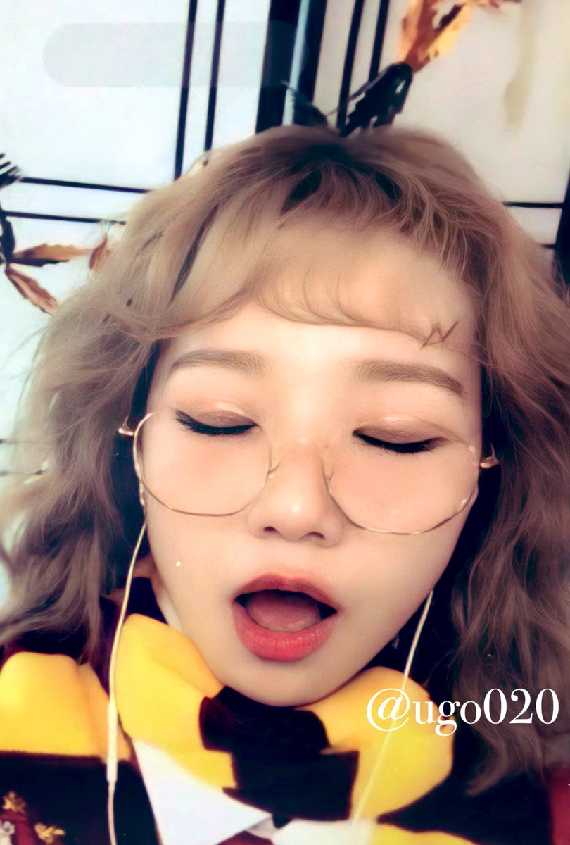 UGO020's tweet photo. 201031 online talk
🥺😵😘
#IZONE #IZONEWithLIVE #아이즈원 #アイズワン #joyuri #조유리 #チョユリ https://t.co/AiS5ZOdU8h