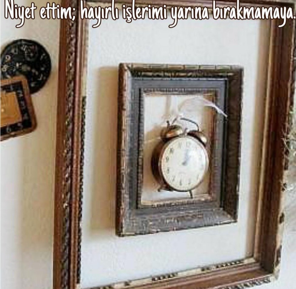 Bir depremlik, bir virüslük, bir nükleer savaşlık hayatlarımız varken
 
Ne  çok önyargıdan,  kıskançlıktan,  zulmden  ,nefretten  ve ne çok kibirden kuleler inşa ediyoruz.