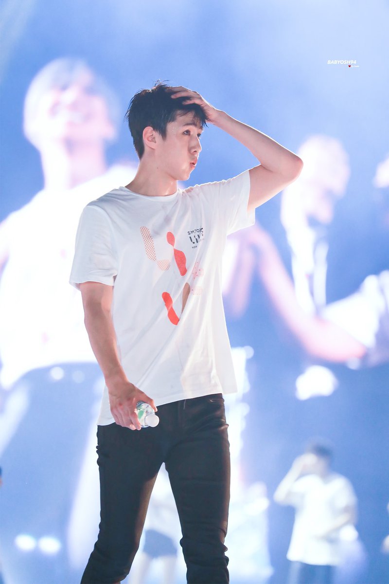 sehunpicture's tweet photo. #세훈 #SEHUN https://t.co/x1qLOyMycX