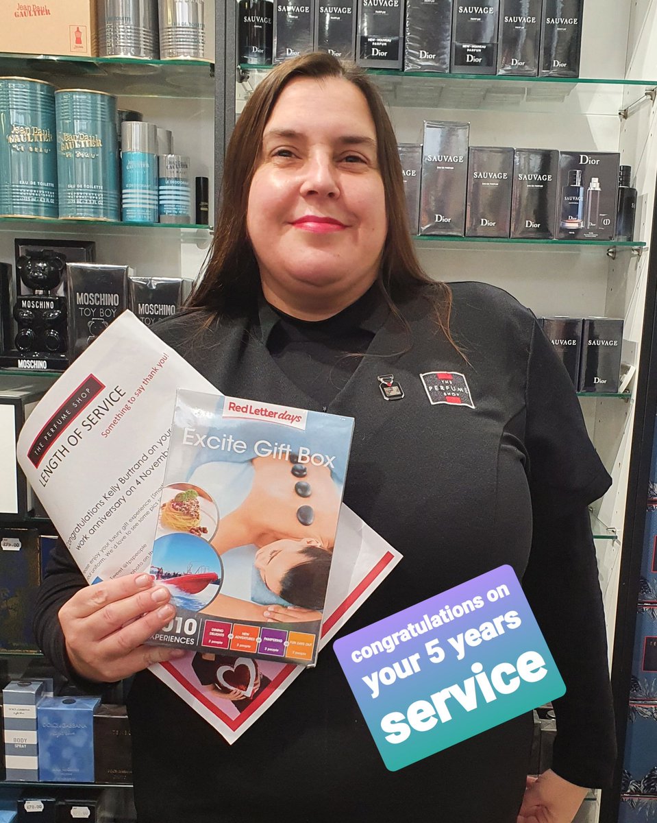 Tina Pearce (@pearce146) on Twitter photo Congratulations Kelly on your 5 years service you are a valued member of the maidstone team roll on the next 5 years <a href="/KimLangleyTPS/">Kim Langley</a> <a href="/TPSPeople/">The Perfume People</a> Congratulations Kelly on your 5 years service you are a valued member of the maidstone team roll on the next 5 years <a href="/KimLangleyTPS/">Kim Langley</a> <a href="/TPSPeople/">The Perfume People</a>