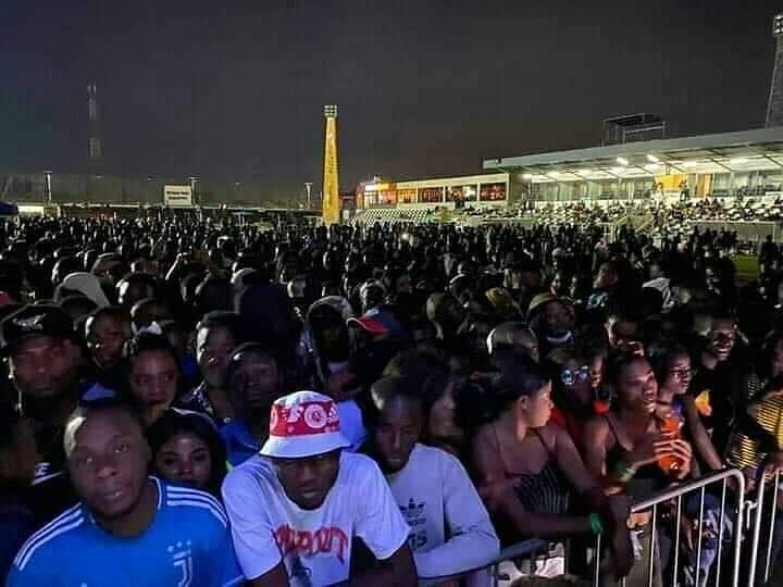 RobertoZambia's tweet photo. I Always say WE CAN DO IT. And the pictures speak for themselves 👏

Thank you for turning up last night &amp; supporting the movement. Huge congrats @ChandaNaKay the artists that were part of the show, artists that went to show support, the organisers, sponsors.
#kopalaexperience https://t.co/EGzkNFpi4e