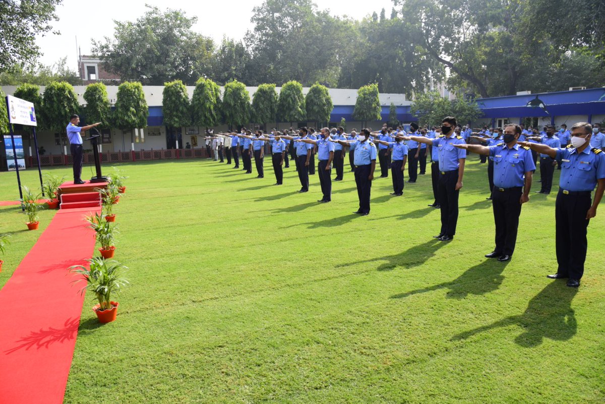 IndiaCoastGuard's tweet image. @IndiaCoastGuard Headquarter #Delhi Officers,Enrolled Personnel and Civilian pledges to preserve the Unity, Integrity and Security of the Nation on occasion of #RashtriyaEktaDiwas #NationalUnityDay2020