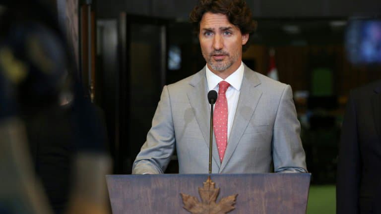 BFMTV's tweet photo. Caricatures: Justin Trudeau juge que la liberté d'expression à ses limites https://t.co/E0ueAYRQCW https://t.co/yA4AyWkEDU