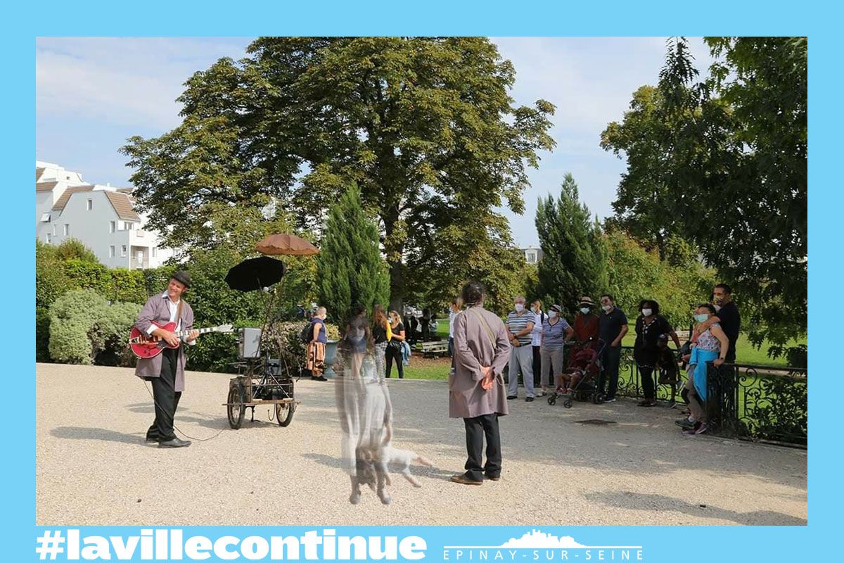 epinaysurseine's tweet photo. [🎃👻#Halloween]
Le photographe de la Ville est stupéfait... En développant ses photos, voici ce qu'il a vu apparaître !!!!
Bonne fête d'Halloween à toutes et à tous !

#lavillecontinue https://t.co/m7SF6EcDJZ