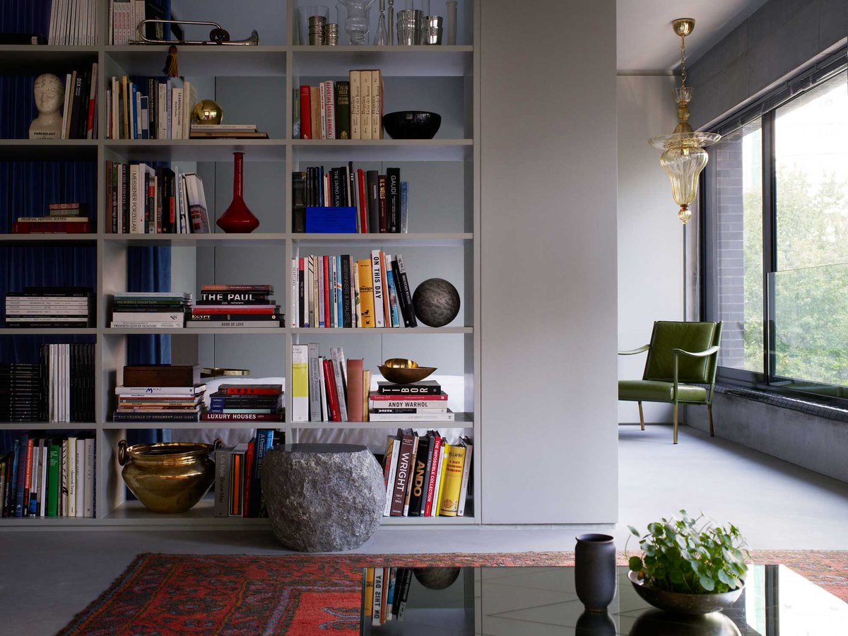 londonbiennale's tweet photo. In 2010 #Studioilse worked on a residential development in a former 1960s block in the Sheung Wan district. By opening the floorplans up and maximising views over the gardens opposite, the building acquired a strong connection to the scale and soul of the local area https://t.co/O0fL6WuUA5