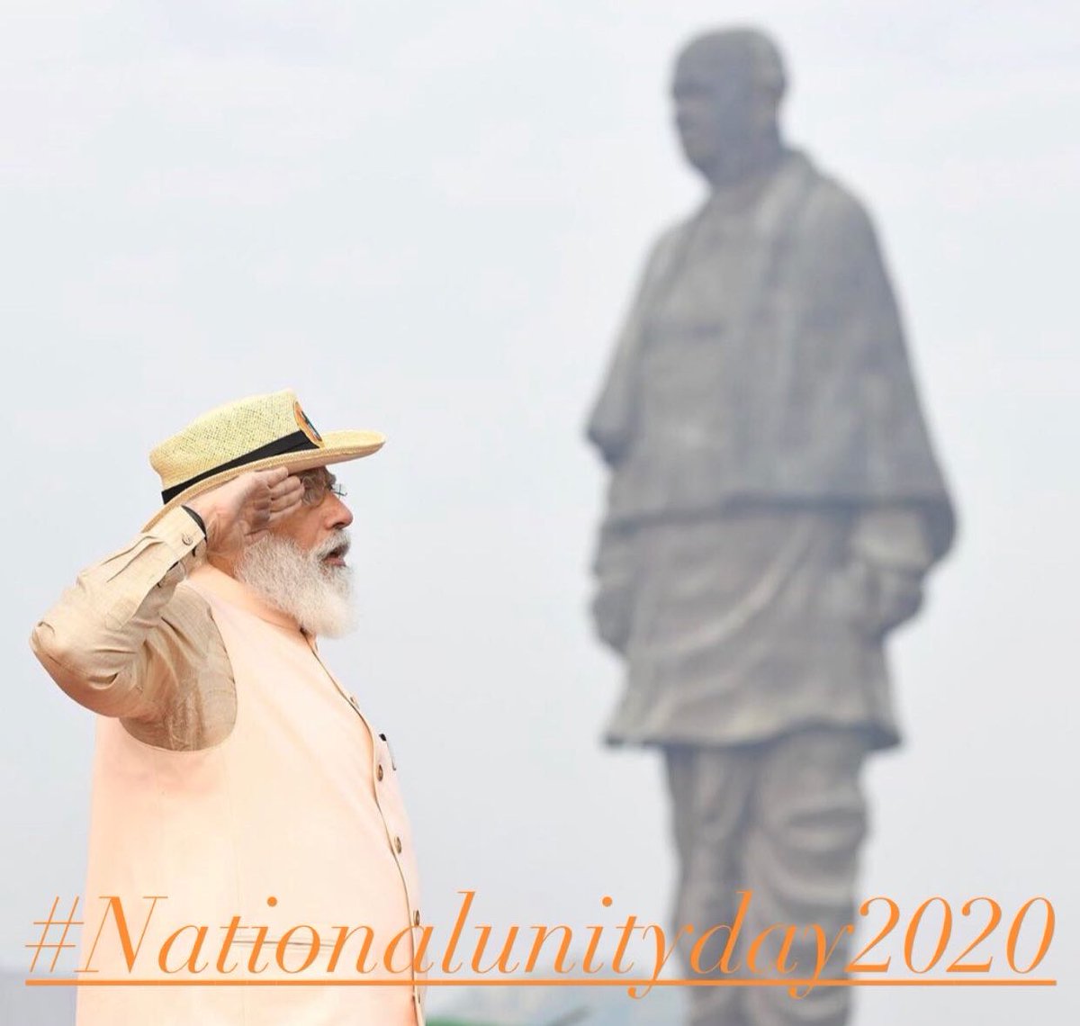 iSinghApurva's tweet image. Picture of the Day!!♥️🙏🏻🇮🇳

#SardarVallabhbhaiPatel
#NationalUnityDay2020