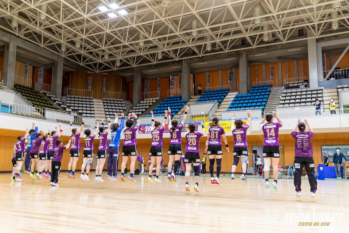 kqn0n12's tweet photo. 《JHL 6th 》vsメイプル🍁
11月1日(日) 13:30〜
@AGF鈴鹿体育館
6戦目、3勝2敗で迎える大好きなホーム戦。前半戦最後という事でお互いに全てを出し尽くす試合になると思う。60分間の試合、最初から強さを前面に出して挑もう。
沢山の応援よろしくお願いします👍👍
#SVSMVI #TEAMVIOLET #COMEasONE https://t.co/itMbhTJ2hh