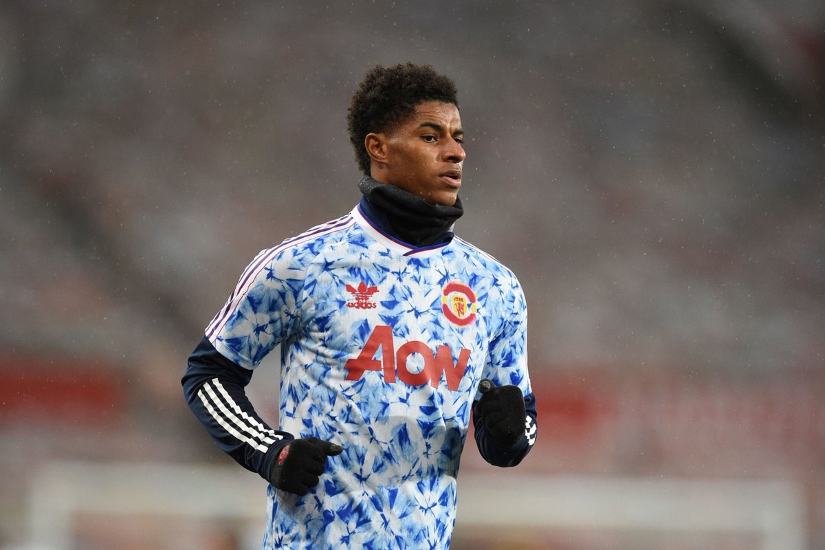 Retro_Utd's tweet photo. A great player on the field and an even better person off it. Happy 23rd birthday to our very own, 𝙈𝙖𝙧𝙘𝙪𝙨 𝙍𝙖𝙨𝙝𝙛𝙤𝙧𝙙 𝙈𝘽𝙀. https://t.co/v1YaEsWOye