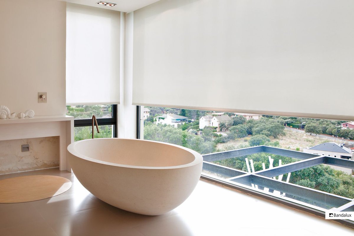 EdricFurnishing's tweet photo. Blinds are a beautiful addition to the design of your space. 
Open the Blinds to see the beautiful views outside or close them up for some privacy.
Whatever your need be, we have the system that best works for you.
Call or WhatsApp us on 0303409426, 0540126274, 0577158119 https://t.co/KjZkIkjsYw