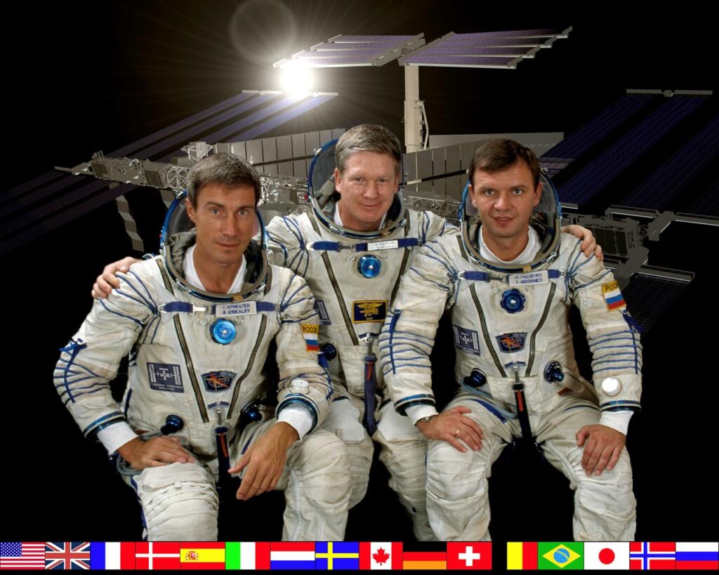 EN ESTE MOMENTO hace 20 años la Soyuz TM-31 de la Expedición 1 a la ISS se encontraba en T+2 horas desde el lanzamiento. Iniciando así los 20 años continuos con presencia humana en el espacio.

La notícia completa 👇:
fronteraespacial.com/noticias/20-an…