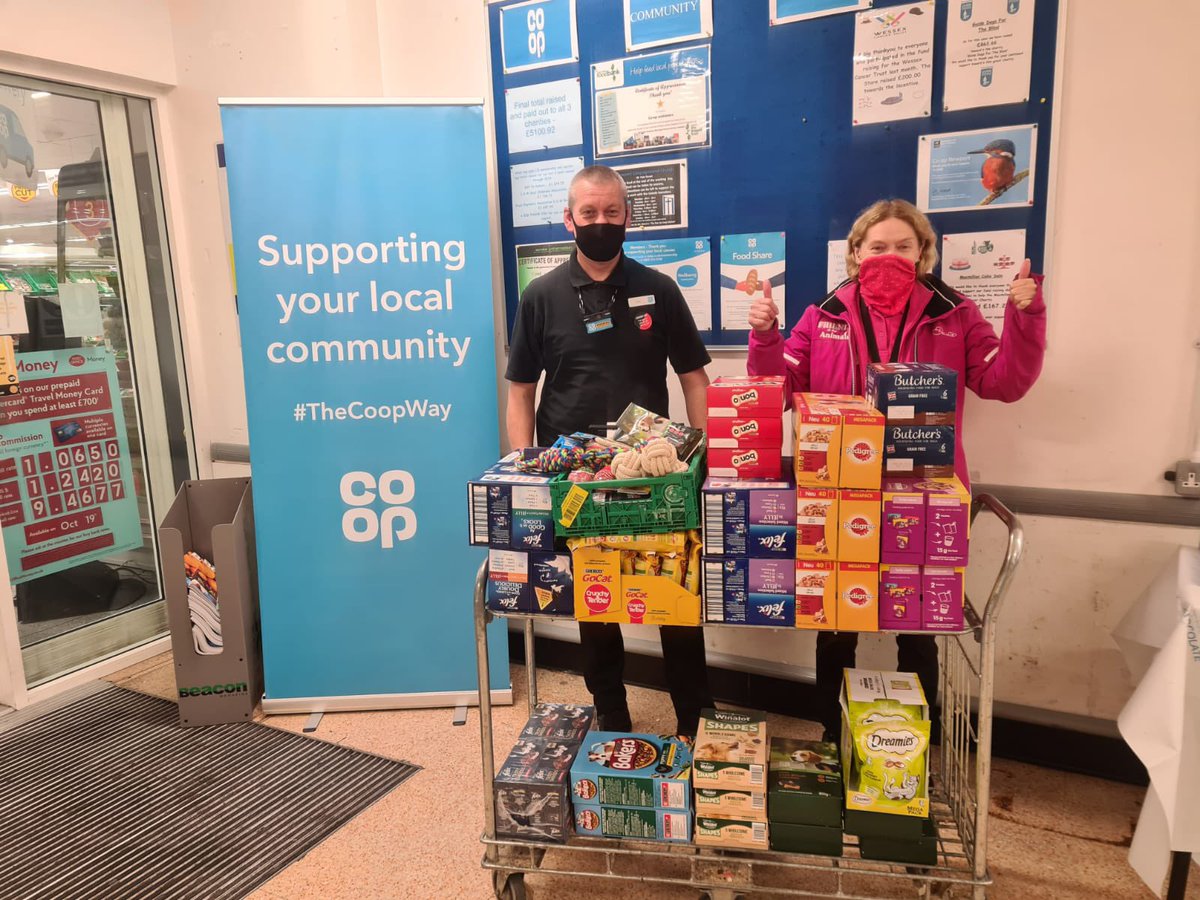 ColinHayward20's tweet photo. Congratulations to Isle of Wight store Newport, £250 worth of pet food donated to friends of the animals.
Supporting the community in our local area #itswhatwedo https://t.co/UlgFS7EZLV