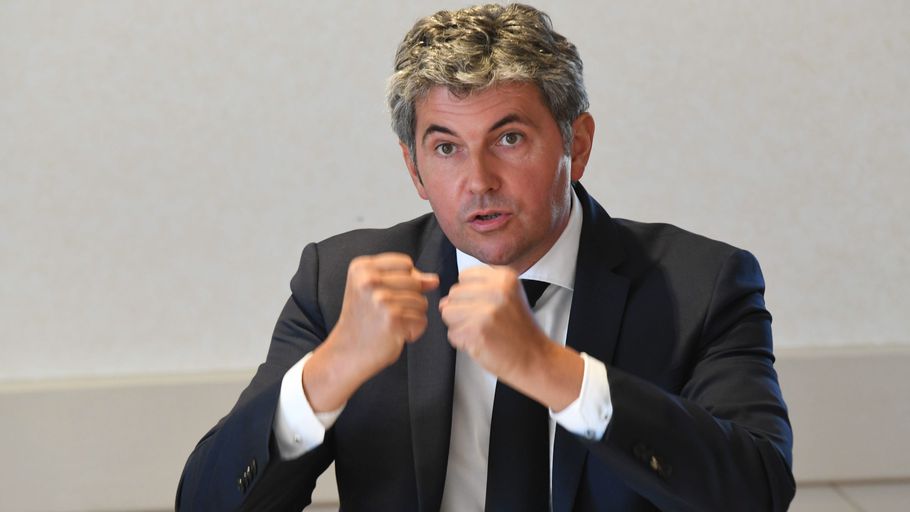 franceinfo tweet media