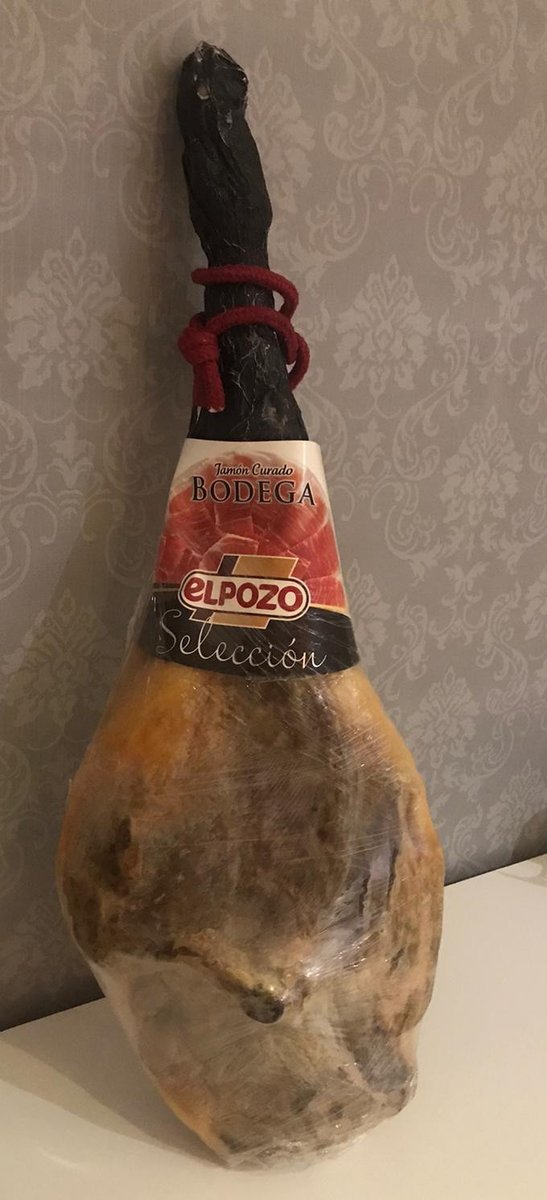 FallaSantJosep's tweet photo. Un sorteig del #SociColaborador sense un pernil no seria el mateix per això la Falla ficarà el seu granet d'arena i sortejarem també 2 pernils @FallaSantJosep #Alginet #Totsjuntshosuperarem #Totesforçtelaseuarecompensa #Falles #Falles2020+1 https://t.co/Gz3rdGrwJF