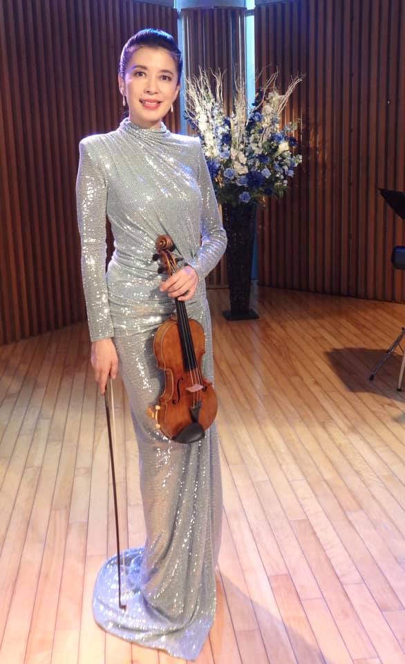 川井郁子 Official ブログ更新 昨夜は ヘドウィグのテーマ でした T Co He4lbzolid 川井郁子 Ikukokawai Violinist ヴァイオリニスト テレビ東京 Bsテレ東 音楽番組 100年の音楽 ハリーポッター 川井郁子オフィシャルサイト