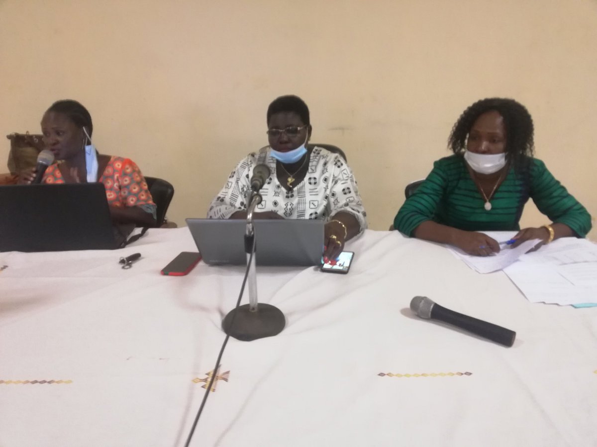 Au Burkina les femmes ne répresentent que 2%des maires bien qu'elles représentent plus de la majorité de la population #présidentielles20 #présidentielles20 #agircontrelesinégalités #lwili <a href="/KindoB/">Bassératou KINDO</a> <a href="/HarounaSimbo/">Harouna Simbo Drabo</a> <a href="/topan_djamila/">Djamila TOPAN</a> <a href="/ZampouHarouna7/">Zampou Harouna</a>