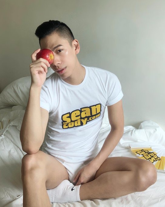 1 pic. Hey @Sean_Cody_Com ??? https://t.co/ZRv44FrQs4