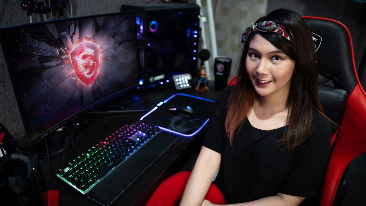 LorelynF1's tweet photo. Stream tayo ulit mamaya. ๐ Thank you @msigaming for my gear, sobrang ganda lagi ng gaming experience ko. ๐ ๐ #MSIGaming #MSIGamingPH https://t.co/lUyk3Fpup3