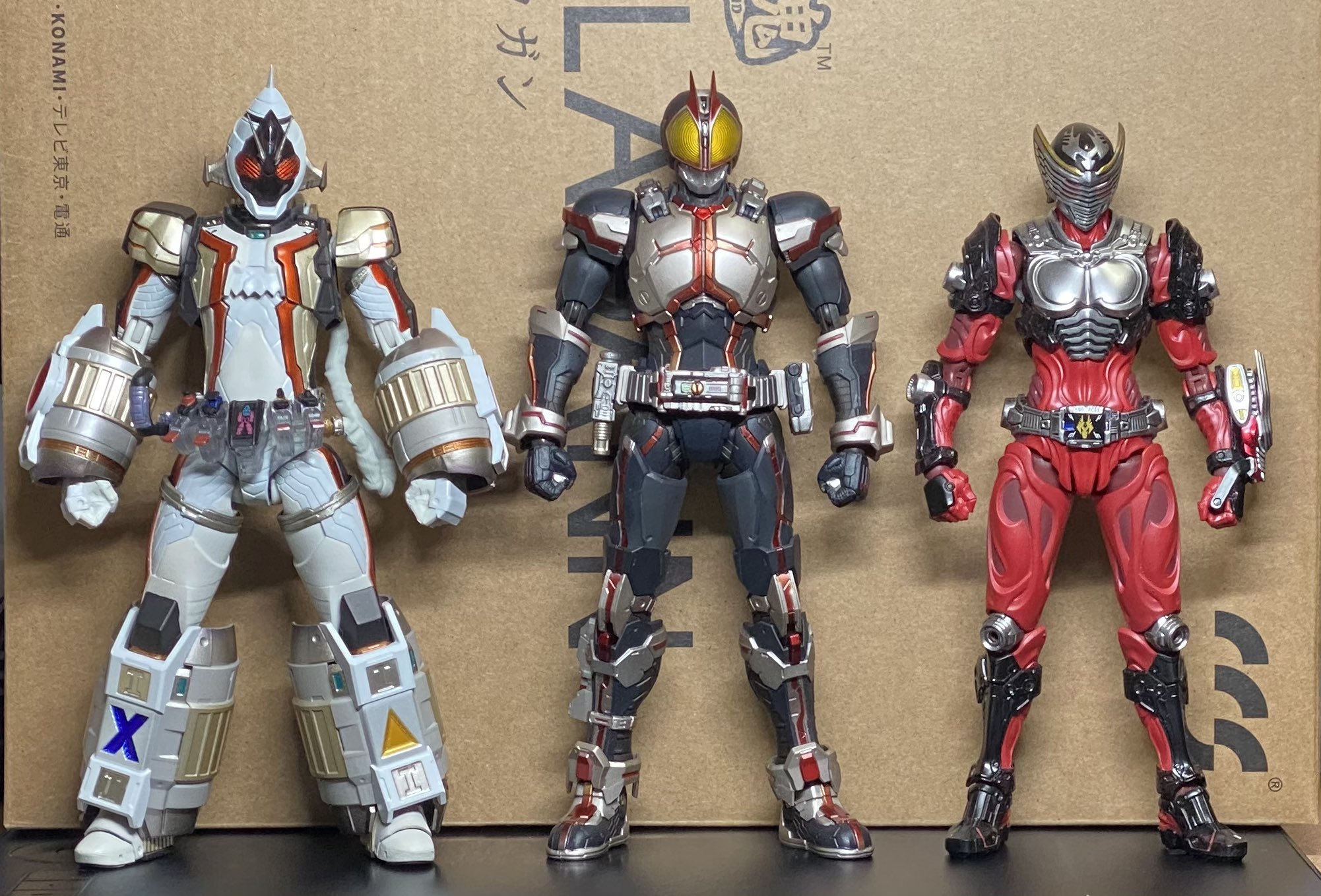 S.I.C.コロセウム「仮面ライダーファイズ」 レビュー】 S.I.C.仮面ライダーファイズ