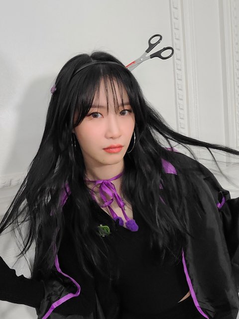 yenn_ing's tweet photo. 예지언니 귀여워(˘̩̩̩ε˘̩ƪ) https://t.co/sFXX4nf53x