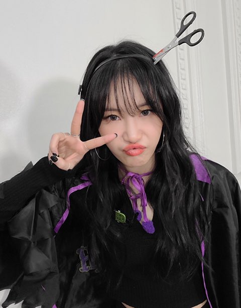 yenn_ing's tweet photo. 예지언니 귀여워(˘̩̩̩ε˘̩ƪ) https://t.co/sFXX4nf53x