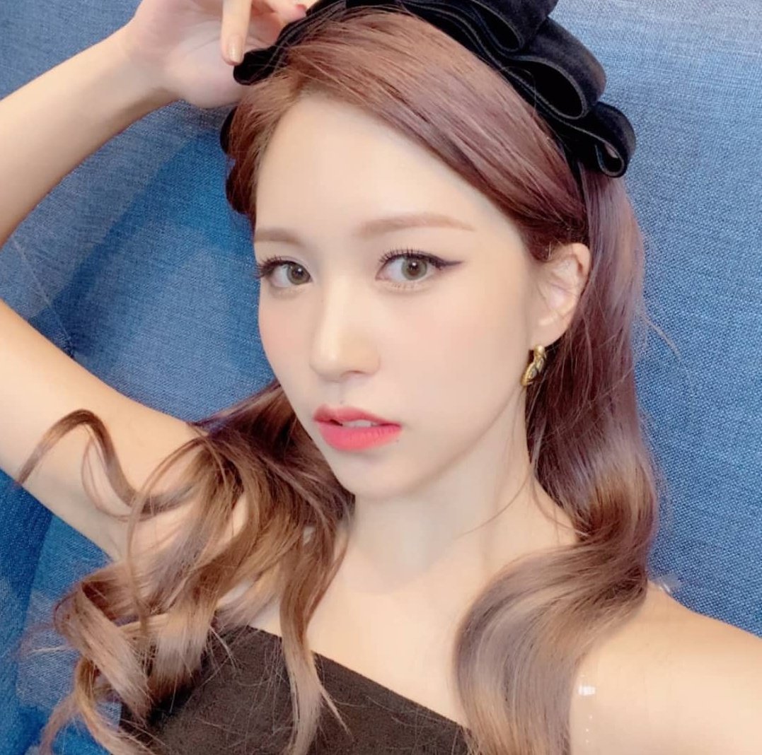 Sk Mina S Twicetagram Story Update Twice Mamavote 트와이스 Jypetwice T Co Uotd4hxwbi Twitter