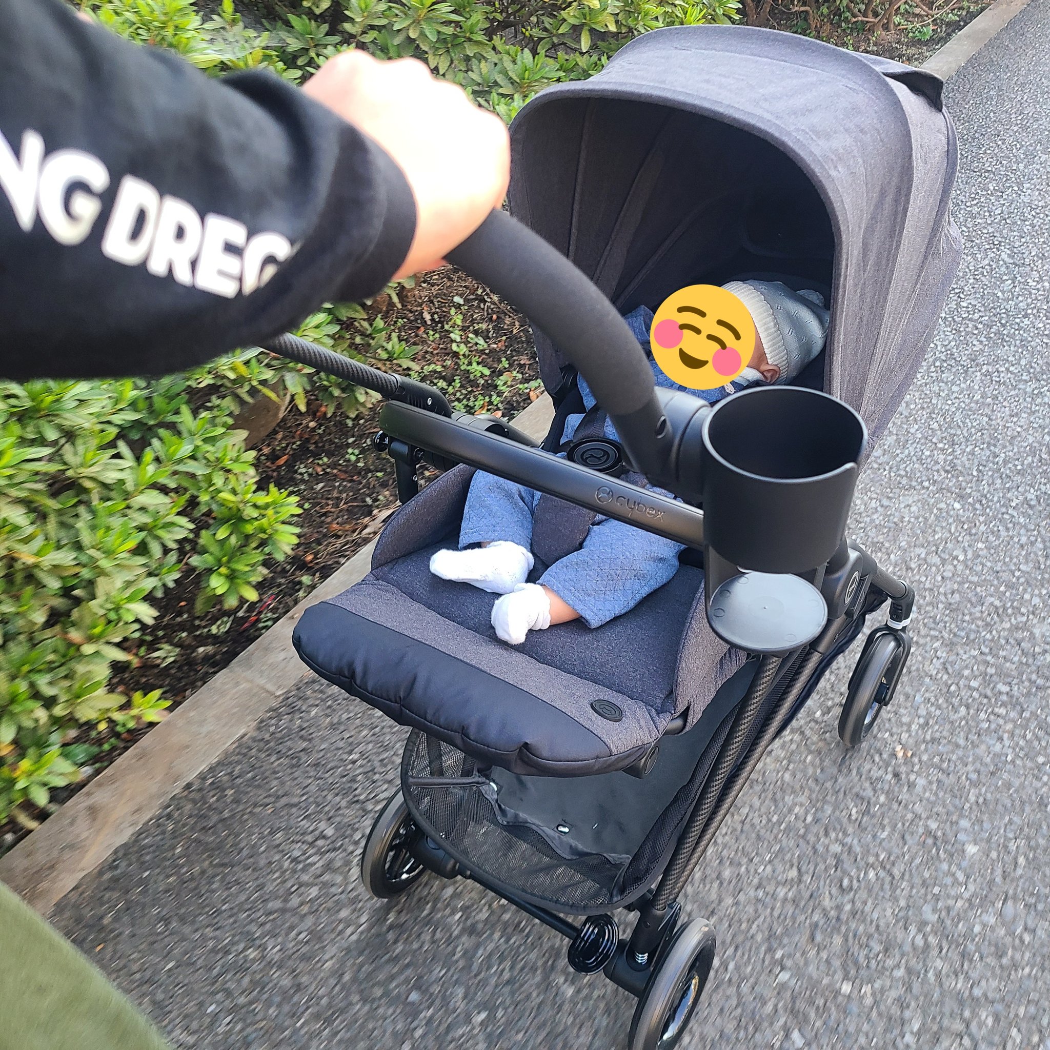 ぷっぷちゃん 後輩に ベビーカー は使い勝手だけじゃなくてデザインも大事ですよ と力説されたので サイベックスのメリオにした たしかにかっこいいベビーカーはテンション上がる シングルタイヤで走行性もかなり良い T Co U7flfytiur Twitter
