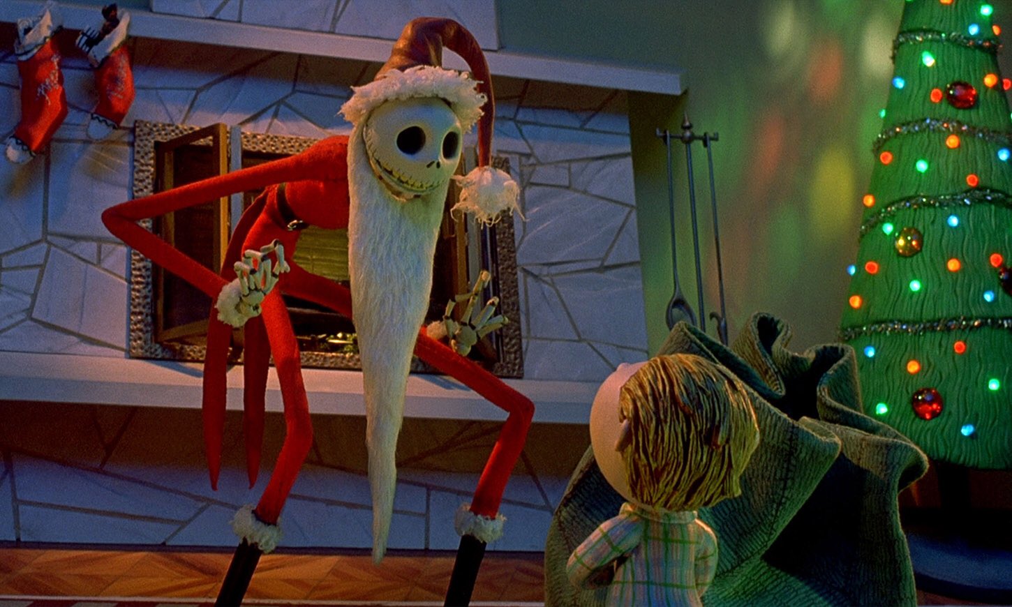 だいち ハロウィンといえばぜひ観てほしい映画がディズニーの ナイトメアー ビフォア クリスマス ハロウィン タウンの恐怖の王ジャック スケリントンが人を怖がらせるハロウィンに飽きてしまったとき 煌びやかで笑顔溢れるクリスマスと出会う