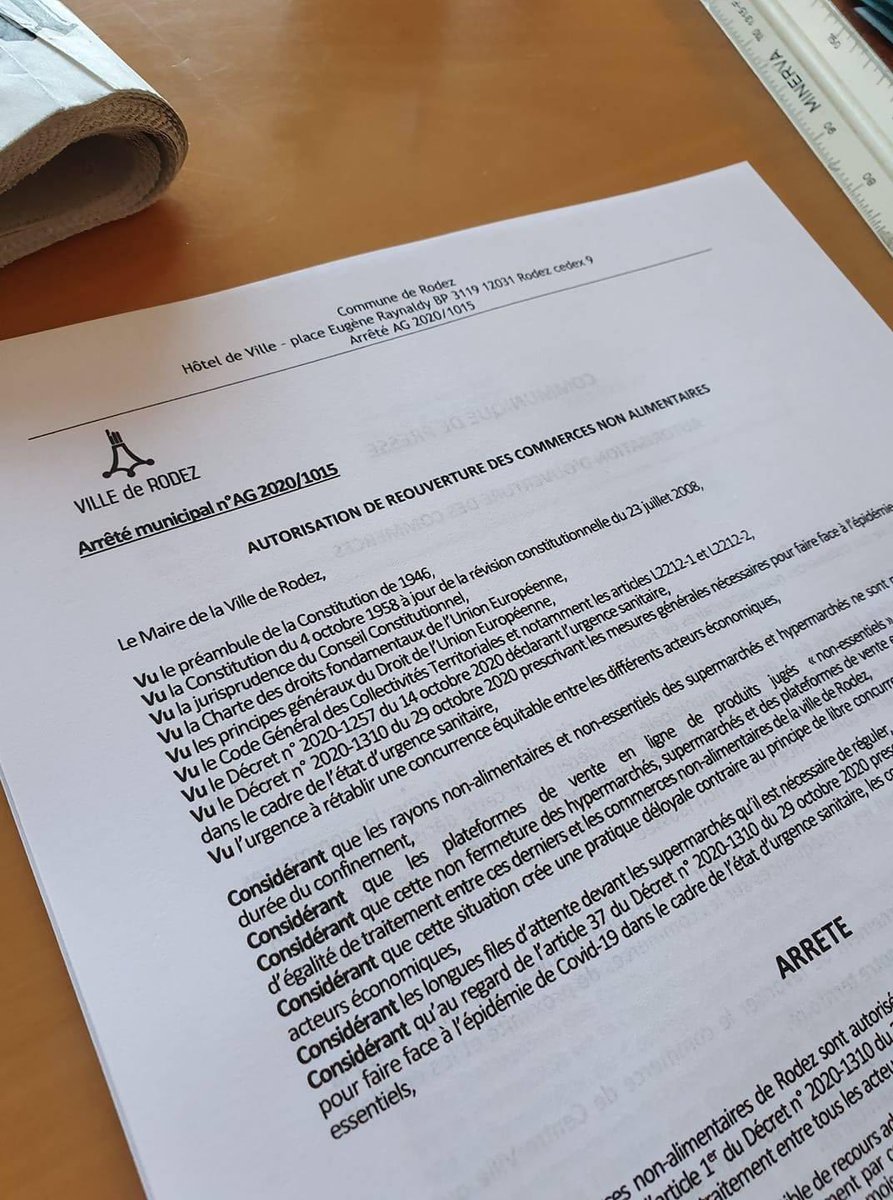 VilledeRodez's tweet photo. [#COVID19] Christian Teyssèdre, Maire de Rodez, a signé ce matin un arrêté municipal autorisant la réouverture des commerces non-alimentaires de Rodez. https://t.co/ChIosRcAAU