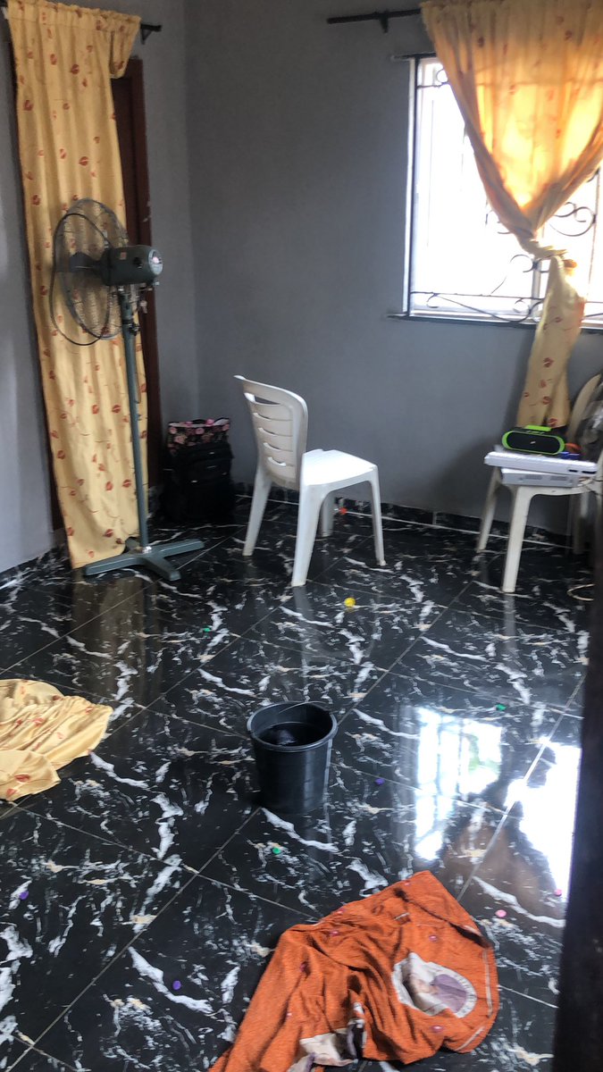 youronlyanon1's tweet photo. @TundeEddnut Just got a new apartment, I’ll add the 50k to cash for chairs and watch live match this weekend happily.. I have 100k already whole price for chairs is 120k. #Akada2020AtHome https://t.co/Drkys9tDQ6