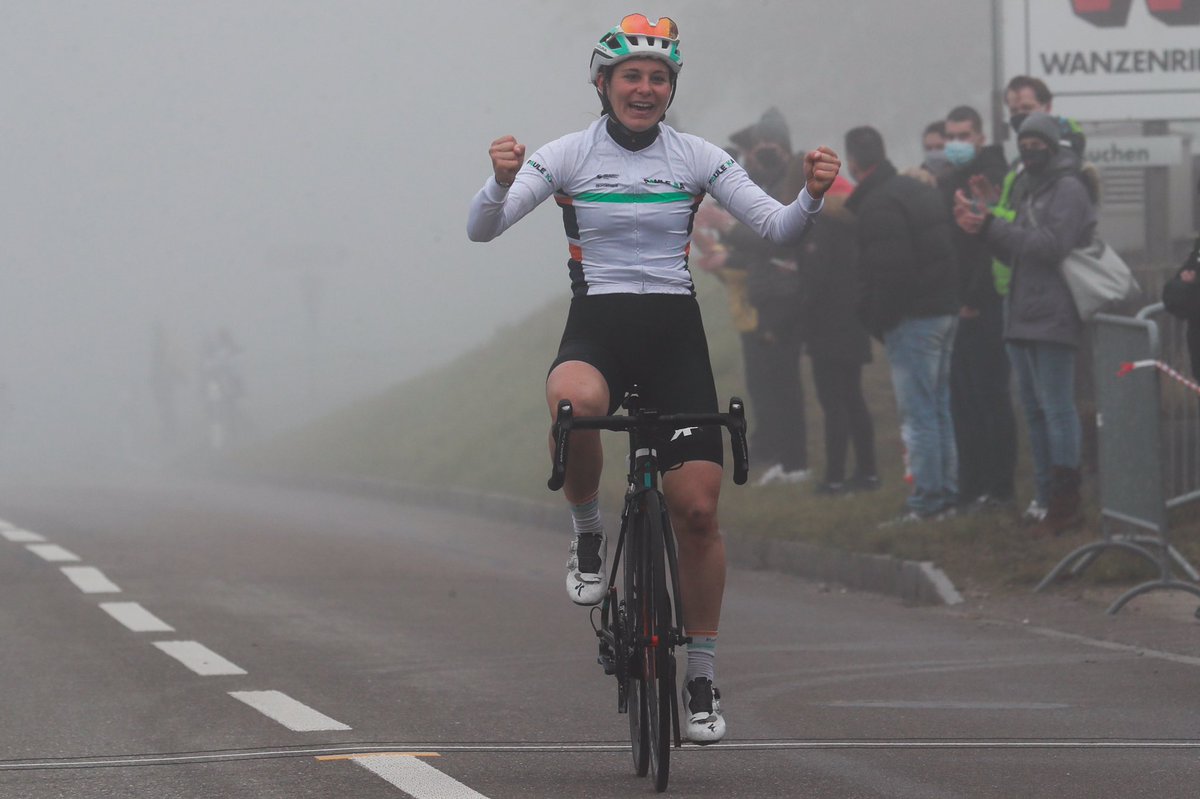swisscycling's tweet photo. 🇨🇭 Elite Nationals Road in Märwil

🥇Elise Chabbey
🥈@Indergandli 
🥉@lkraehemann 

Congrats! 👏👏👏

📷 @H_Zwicky https://t.co/Q3s6ec2zl7