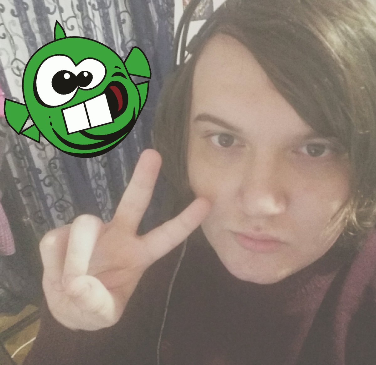 scriptslash's tweet image. Have a dope Halloween! ✌🎃✌