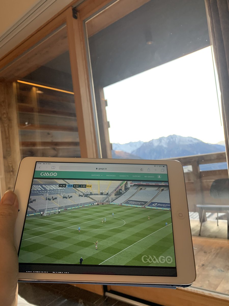 AinePower2's tweet photo. Hurling in the alps! #kkdub #gaago #honthecats https://t.co/Kq02UdTxeL