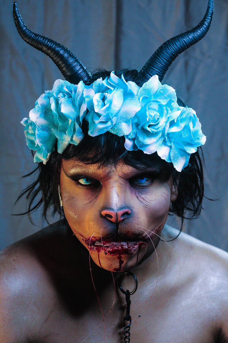 Happy Halloween😈! 

i’ve been waiting to share this with you guys for a little minute and I’m so glad I finally get to share with you guys I know I didn’t do a lot of content this month but thank you guys for all love &amp; support you guys show me ! I love you so much #Halloween