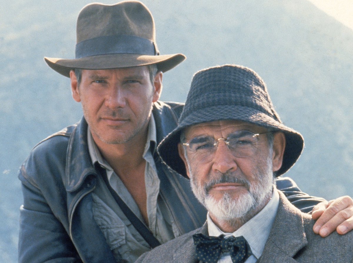 XKanonica_Films's tweet photo. Hoy es un día de luto para el cine. El actor británico Sean Connery, falleció a los 90 años. Siempre recordado por encarnar uno de los personajes más memorables del cine, el agente 007, James Bond. Descansé en paz.
#SeanConnery #SeanConneryRIP  #007forever #JamesBond https://t.co/2XKYgWEFpn