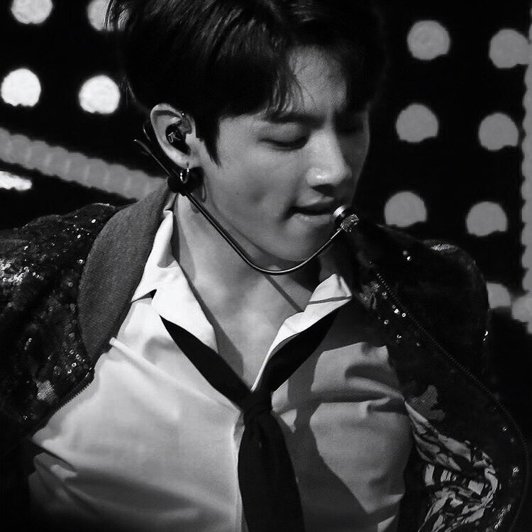 Jungkook hot black and white pics as thunderstorms - a thread