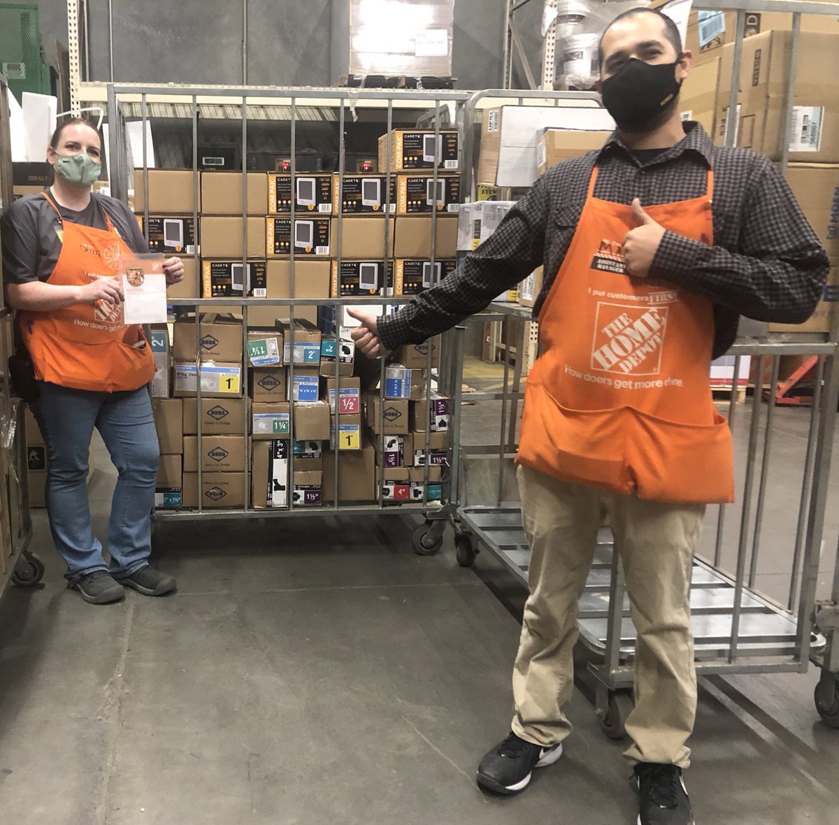 Thank you to Freight DS Stacy for all of your help welcoming me and other new associates to 4030!!!@Nicole_L13 <a href="/MatthewZacek/">Matthew Zacek</a> <a href="/AndreaMezeske/">Andrea Mezeske</a> <a href="/dawnlynnhudson1/">dawnlynnhudson</a>