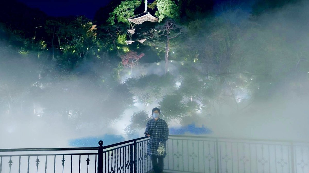 tou_mikado's tweet photo. ハロウィンナイト。
(人工)雲海に浮かぶ熊。
#rovtski
#ロフトスキー
#AFYF https://t.co/mD1V28qELZ