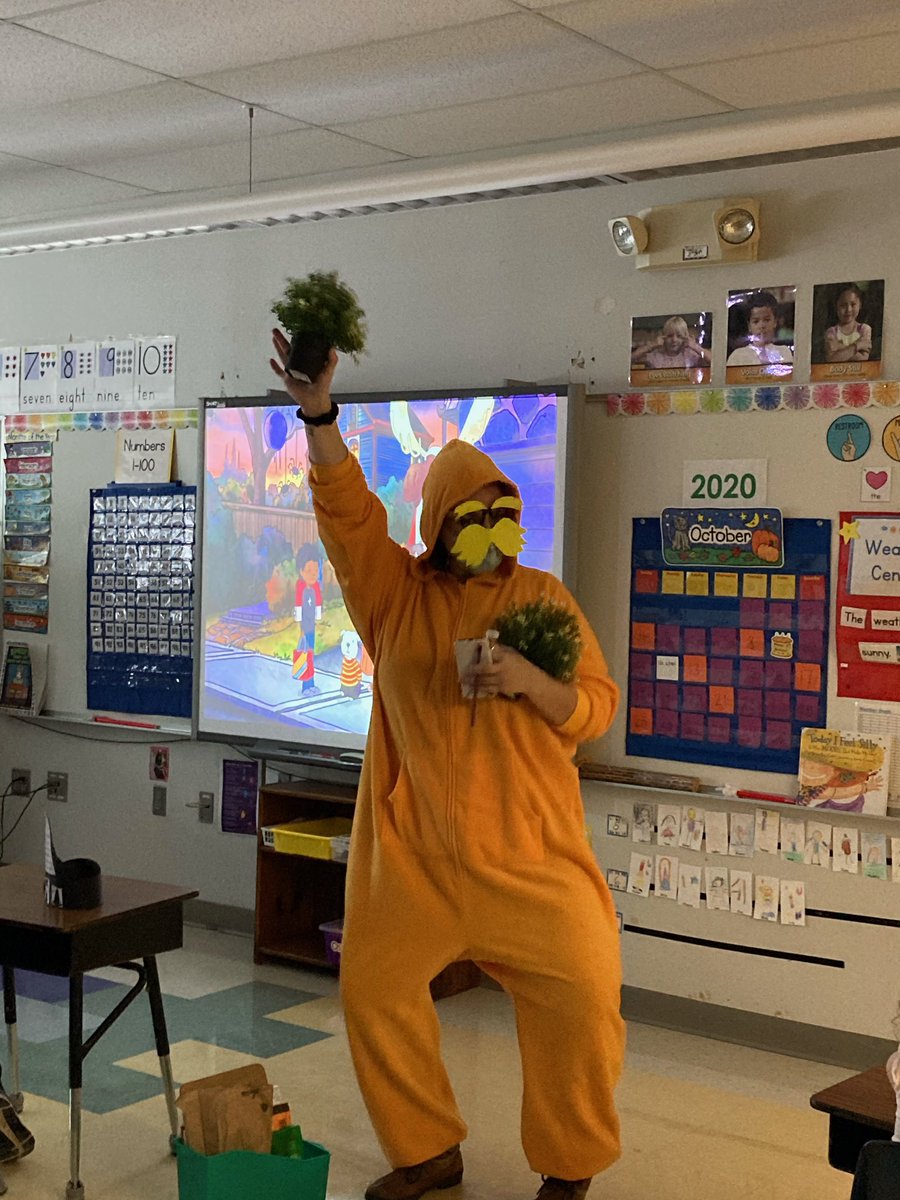 GloverSchool's tweet photo. We were up to our usual tricks this year, bringing smiles and laughs to the kids! The Lorax and The Glover Duck loved every minute! https://t.co/mWBxCIQOLb