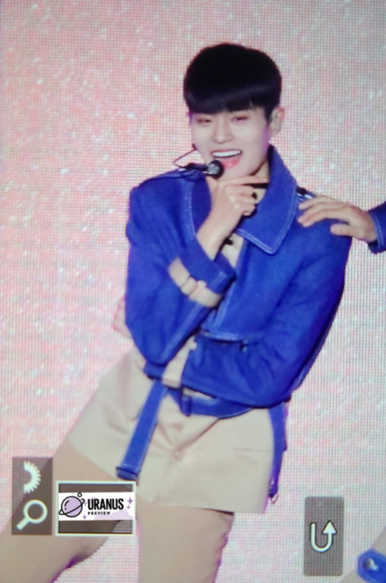 uranus_ur's tweet image. 201031 KMDF ^ ^ 
#대휘 #DAEHWI 
#이대휘 #LEEDAEHWI 
#AB6IX      #에이비식스