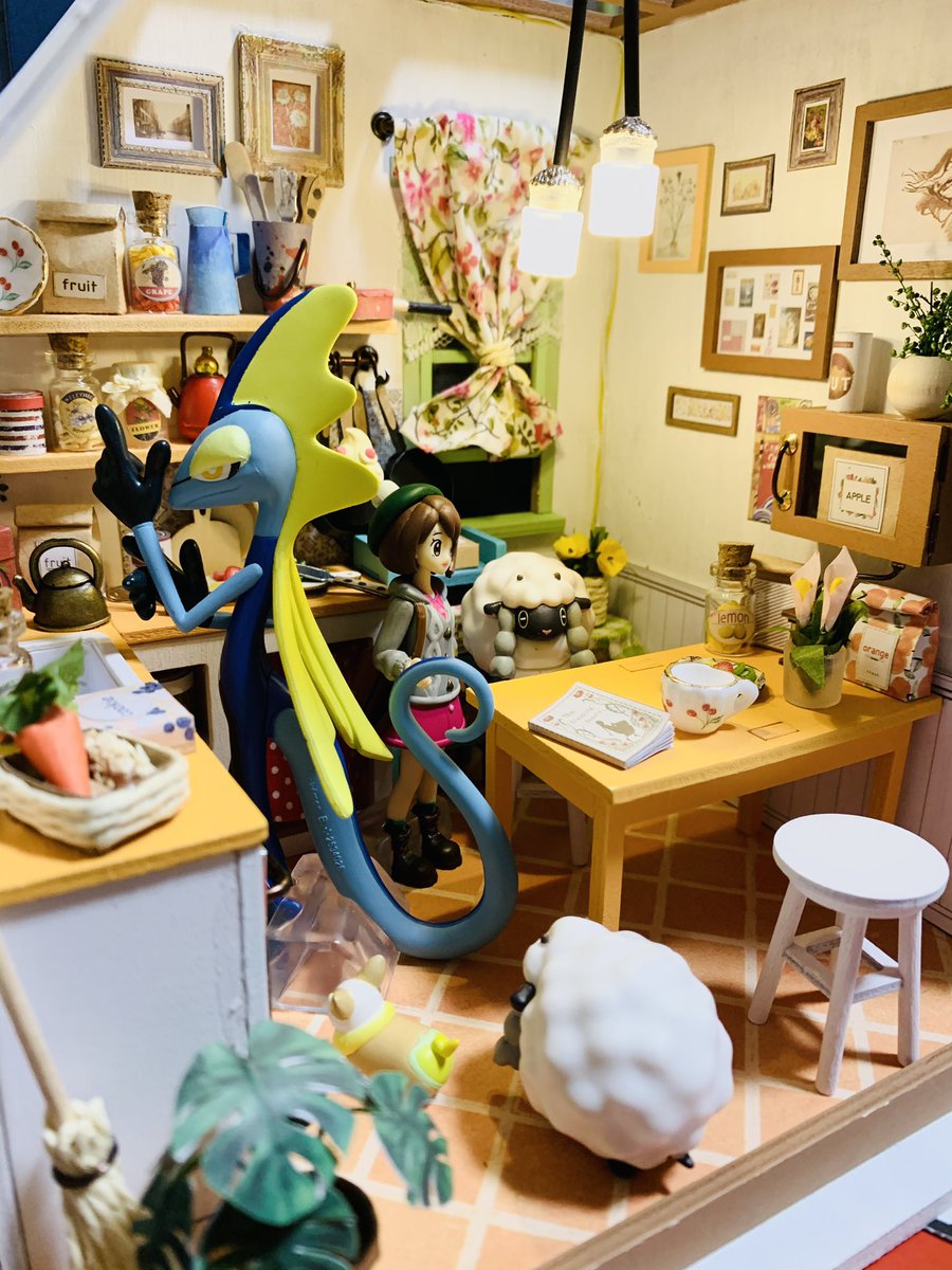やきとり つくるんですミニチュアハウスjason S Kitchen完成しました ٩ W و ポケモンスケールワールドを一緒に飾ってみたけどサイズ感がなかなかいいね マホイップ小さいから色んなところに配置したくなる 今回結構時間かかったな T Co やきとり つくるんですミニチュアハウスjason S Kitchen完成しました ٩ W و ポケモンスケールワールドを一緒に飾ってみたけどサイズ感がなかなかいいね マホイップ小さいから色んなところに配置したくなる 今回結構時間かかったな T Co