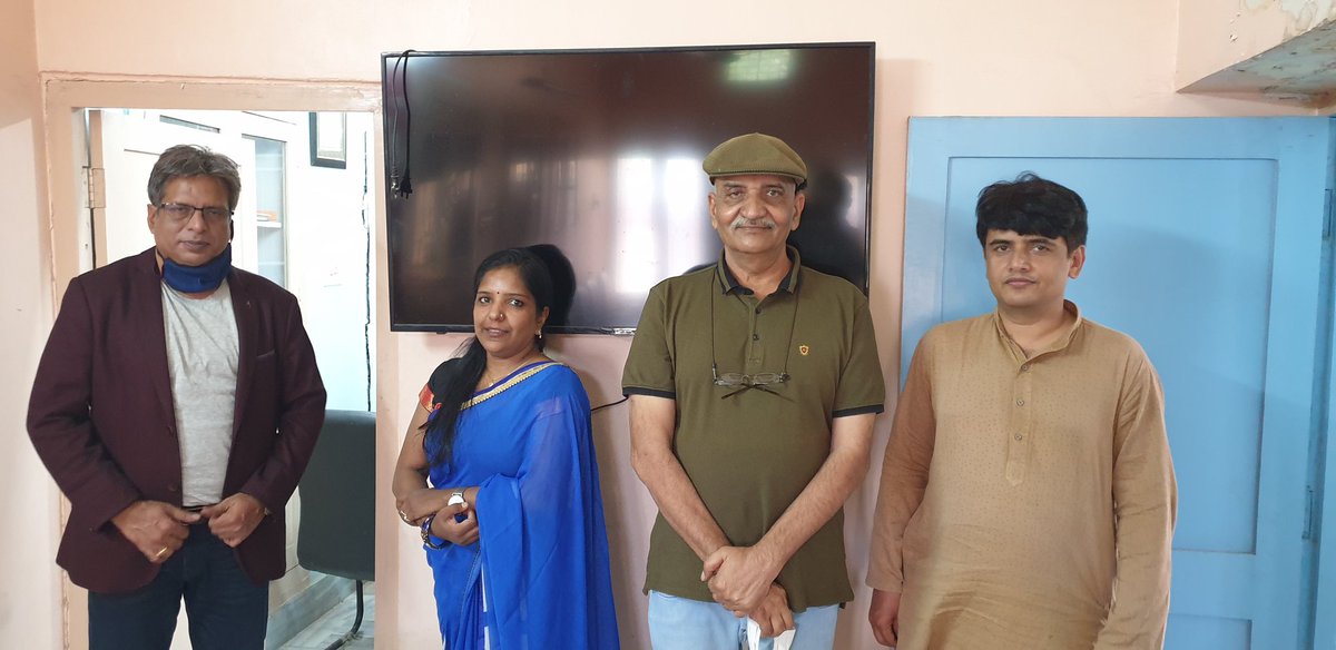 sssingh21's tweet photo. Meeting with Mr Hindu Singh and @ARHSuthar to explore possibility of collaboration between @humanaidint and UJAS for the refugee programme in Jodhpur. https://t.co/8kXrYrSxix