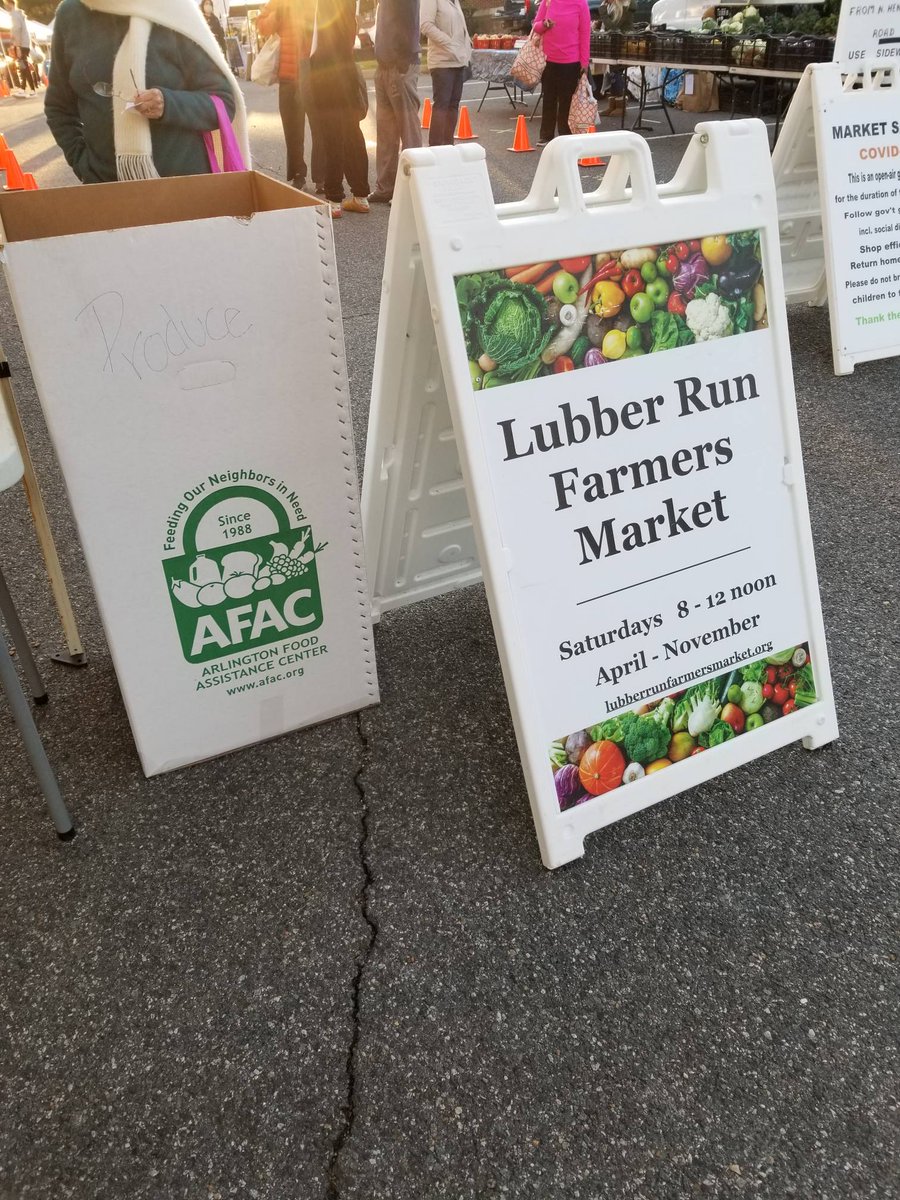 lrfarmersmkt's tweet photo. Come on down to #lubberrun #farmersmarket this morning and help @AFACfeeds with a non-perishable #food #donation from home and/or a #produce purchase from our #eatlocal vendors! Barrett Elementary school 8am-noon. Season runs through Saturday before #Thanksgiving https://t.co/GjuycMJwTg