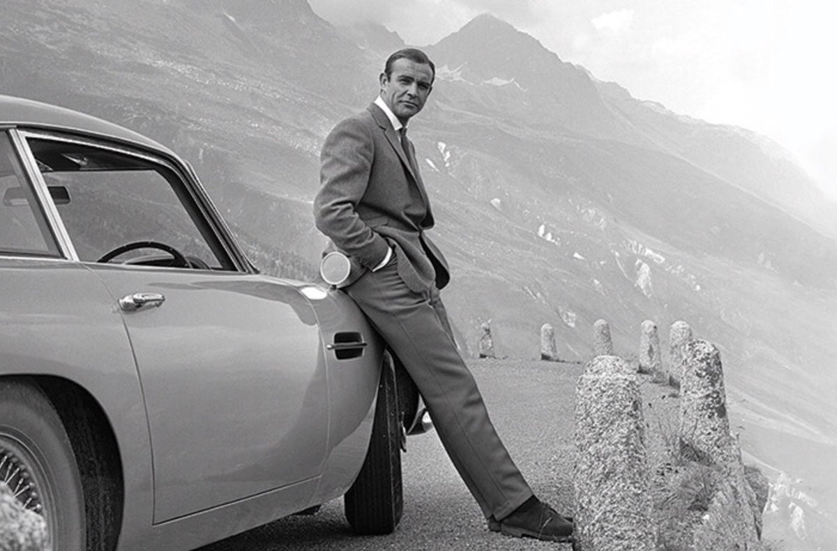 Oxford_movies's tweet photo. RIP to the legend Sean Connery! https://t.co/tfcakZKDEE
